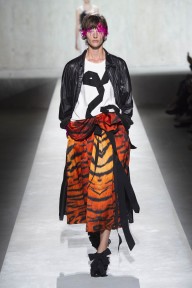 Look 9