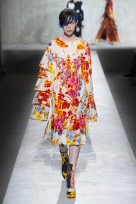 Look 19