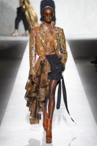 Look 39