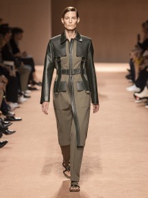 Look 3