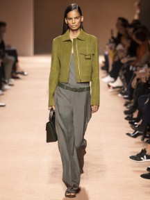 Look 4