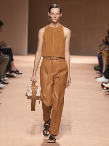 Look 15