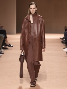 Look 25