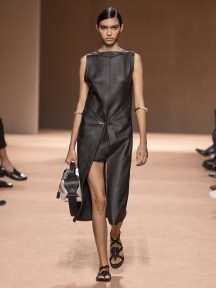 Look 29