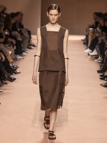Look 49