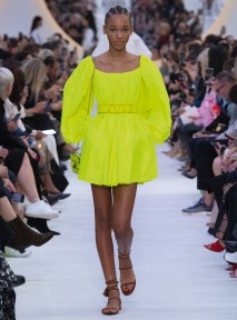 Look 18