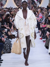 Look 60