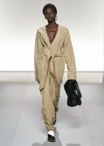 Look 11