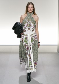 Look 15