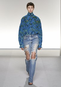 Look 32