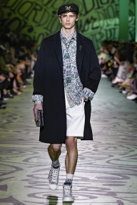 Look 9