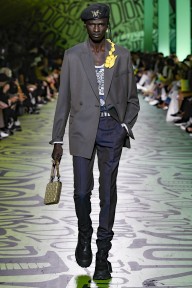 Look 11