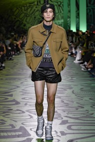 Look 24
