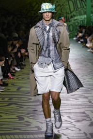 Look 37