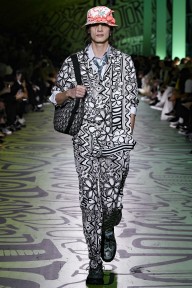 Look 46