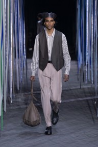 Look 12
