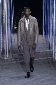 Look 13