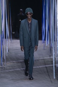 Look 37