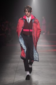 Look 18