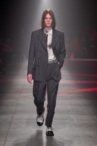 Look 44