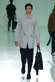 Look 32
