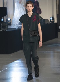 Look 10