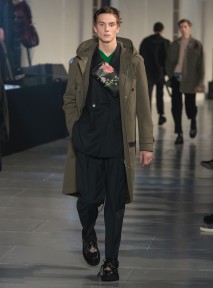 Look 13