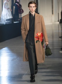 Look 17