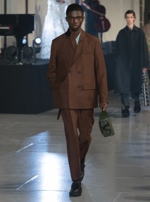 Look 18