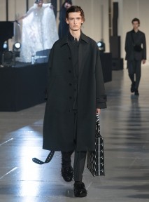 Look 19