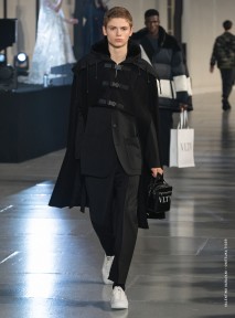 Look 29