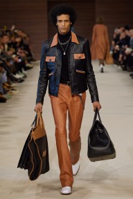 Look 12