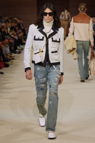 Look 28