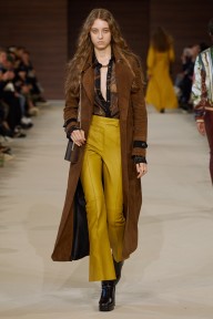 Look 44