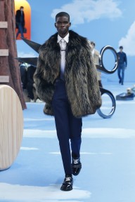 Look 37