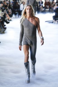 Look 1
