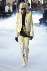 Look 28