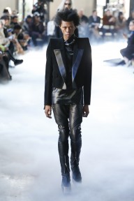 Look 24