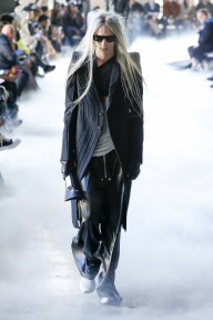 Look 23