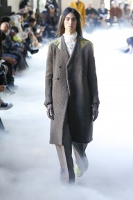 Look 19