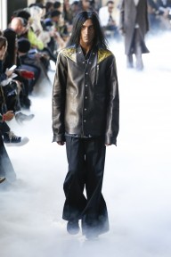 Look 17