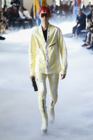 Look 15