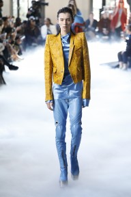 Look 14