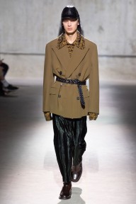 Look 40
