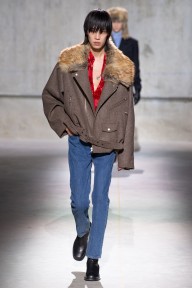 Look 7