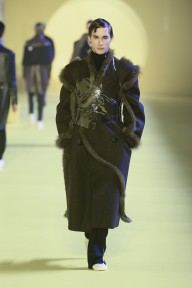 Look 24