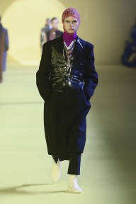 Look 32