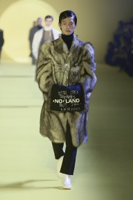 Look 35