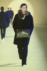 Look 44
