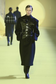 Look 48